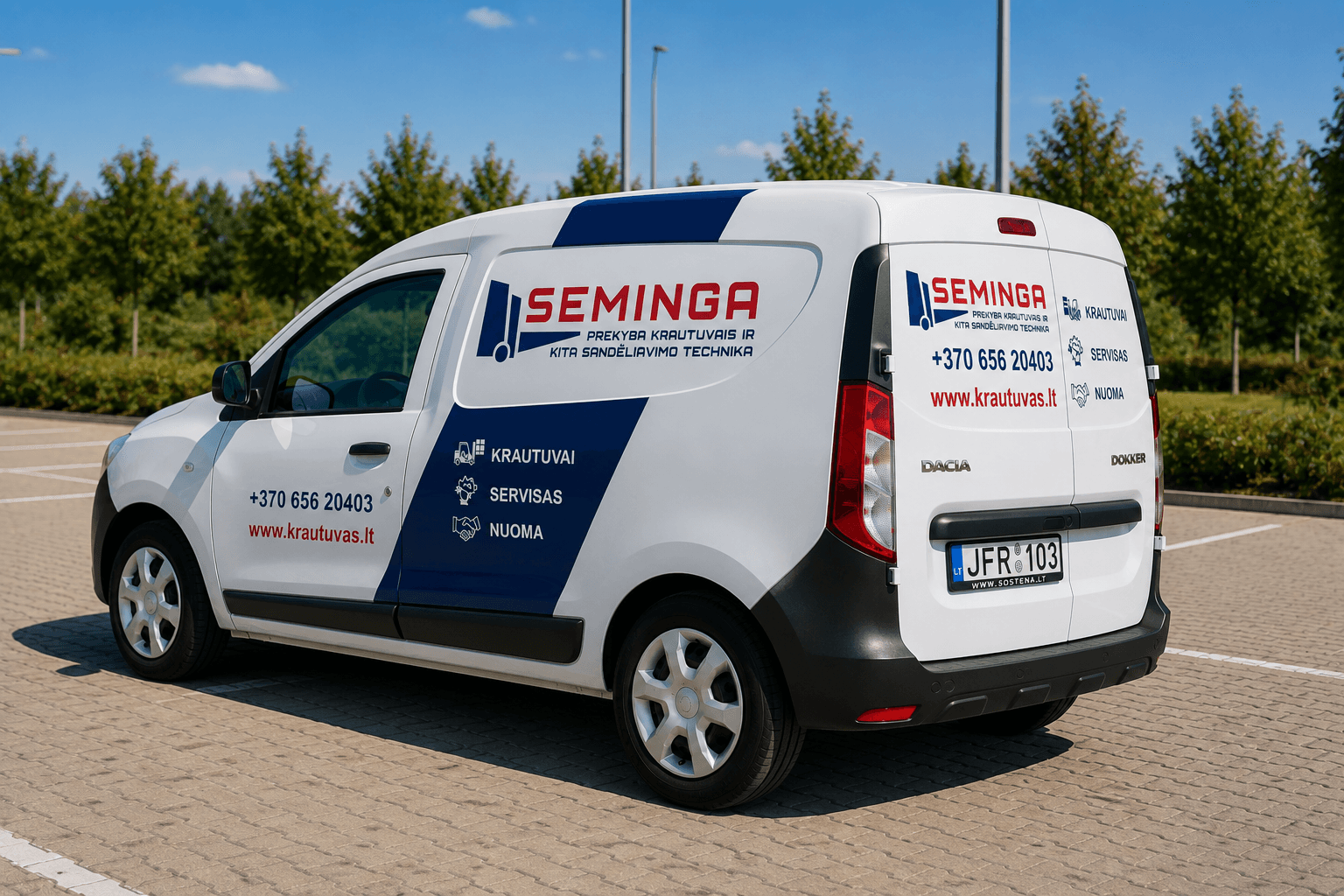 Reklama ant automobilio
